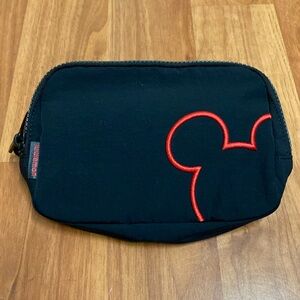 ❤️ Disney x Lululemon Black/Red Mickey Outline Logo Everywhere Belt Bag NWT